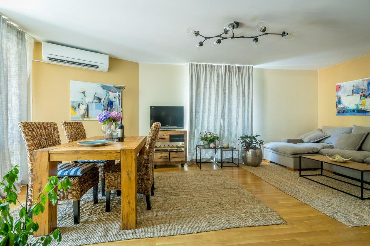 Este Apart 5 - Top Center Sofia Exterior photo